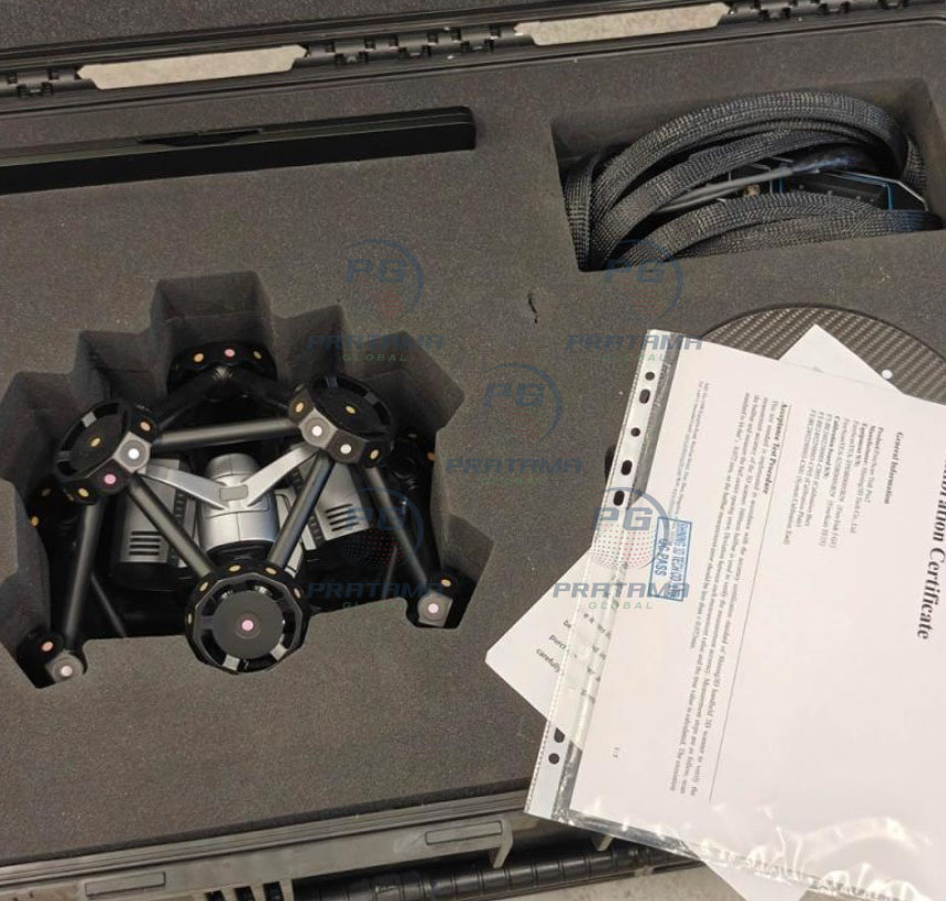 Used Shining 3D FreeScan Trak Pro2 professional industrial 3D metrology scanner 2024 demo unit for quality inspection and reverse engineering