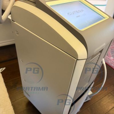 Cutera Xeo 2021 multi-platform aesthetic laser and IPL system for hair removal, skin rejuvenation, vascular and pigmented lesion treatments