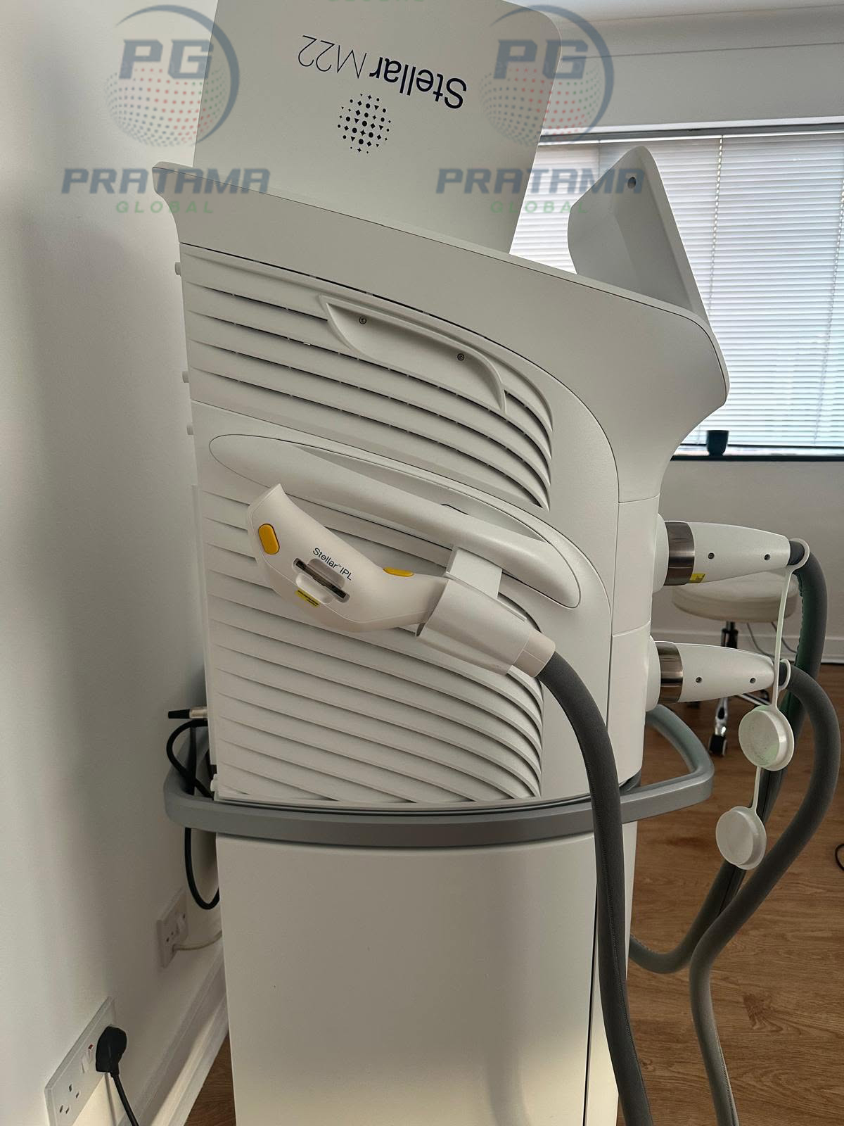 Lumenis M22 IPL + ResurFX 2023 - Image 2